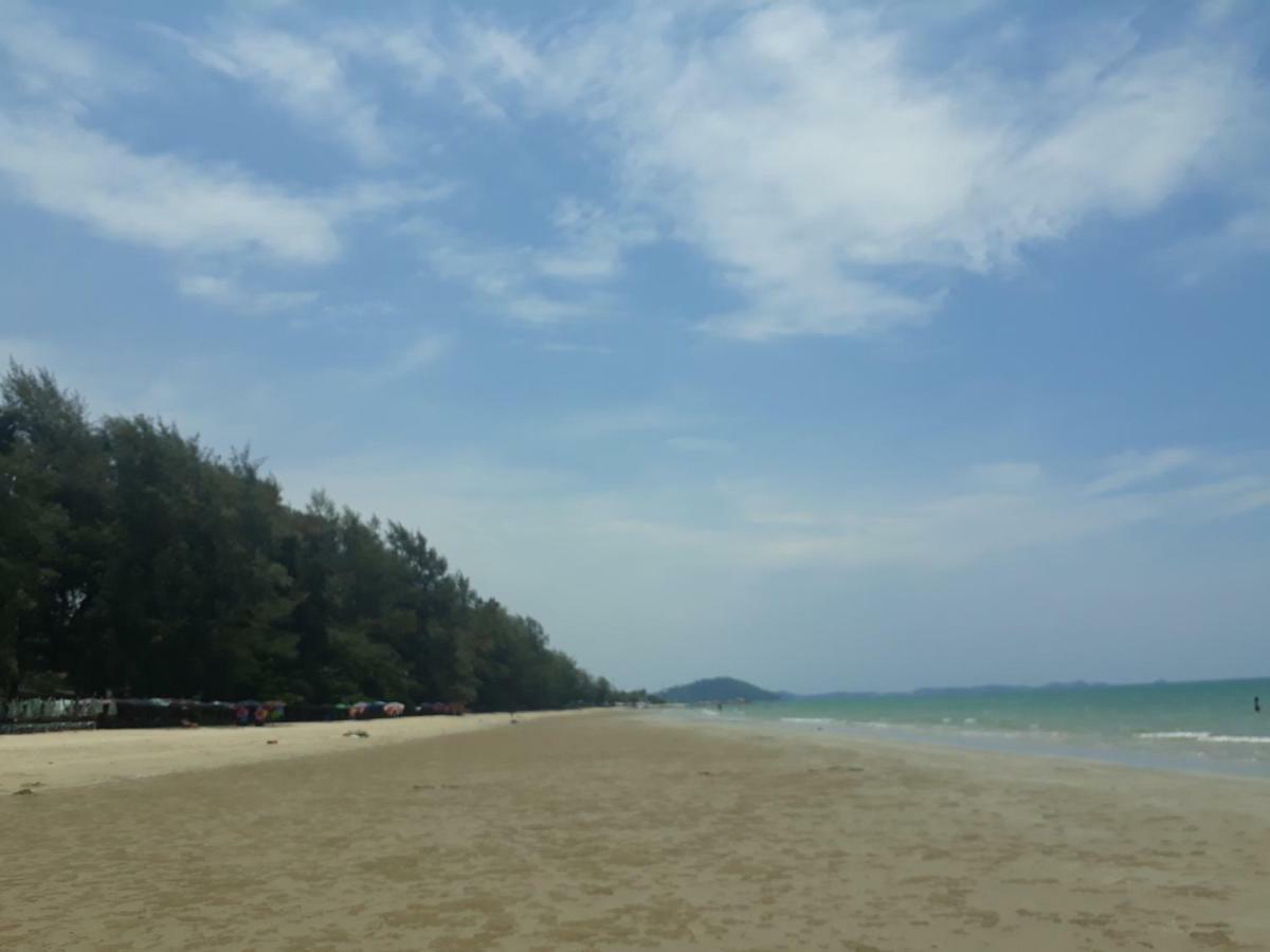 Mae Rampung Beach House คาราโอเกะและสระเด็ก Rayong Exteriér fotografie